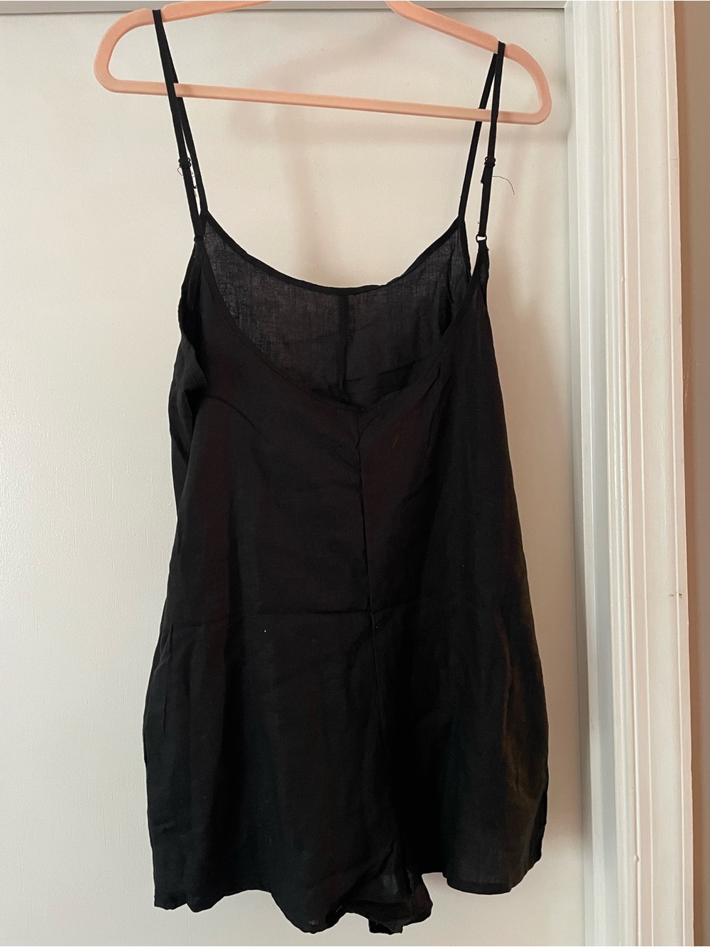 Heart and Hips Black Linen Blend Romper with Adjustable Spaghetti Straps